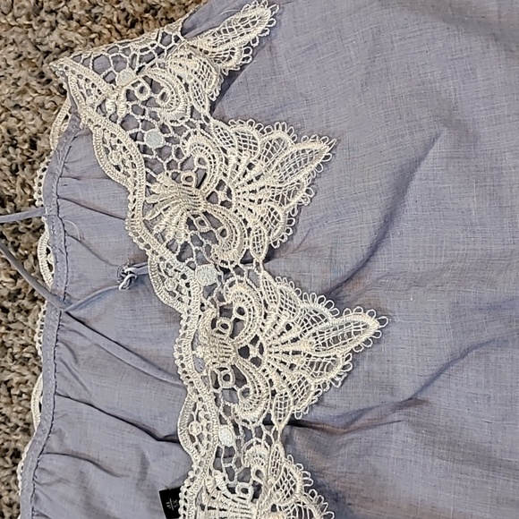 NWT EXPRESS chambray with lace detail 100% cotton tank - Picture 8 of 11